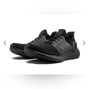 Triple Black Adidas UltraBoost 19 men’s sz 7.5 / women’s 9